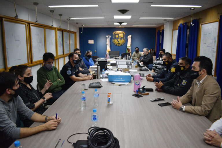 Anastasi se reunió con funcionarios judiciales e investigadores que llevan adelante la búsqueda de Guadalupe