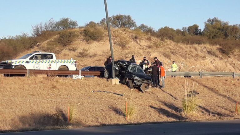 Una mujer murió en un accidente cerca de Terrazas del Portezuelo