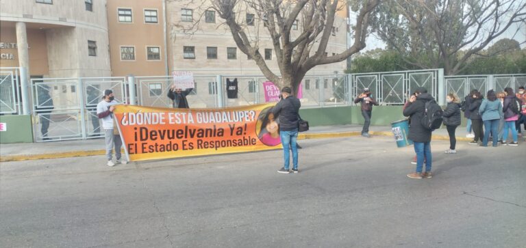 Marcha por Guadalupe Belén Lucero.