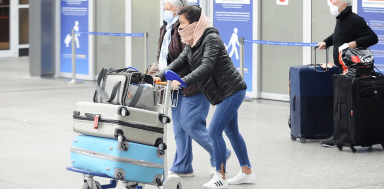 Amnistía Internacional le pidió al Gobierno información sobre los argentinos varados en el exterior