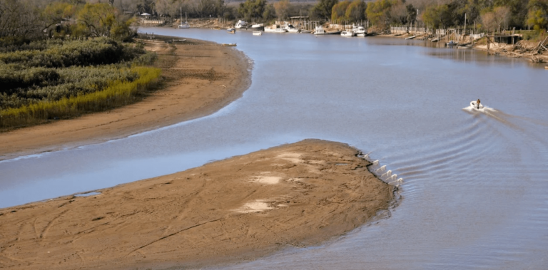 Por la histórica bajante, el Gobierno formalizó la emergencia hídrica en el río Paraná