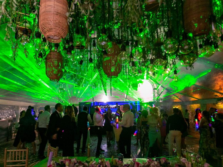 Rige el nuevo protocolo para fiestas familiares, de egresados y eventos masivos