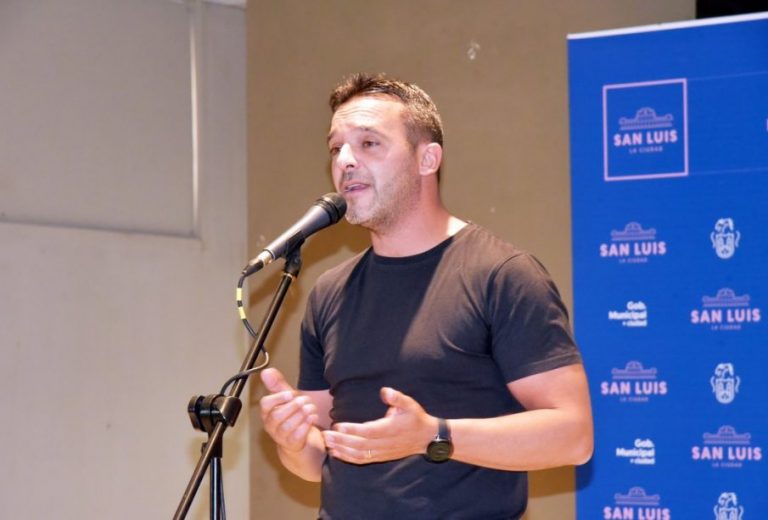 Tamayo confirmó mejoras para ayudas económicas y jubilaciones