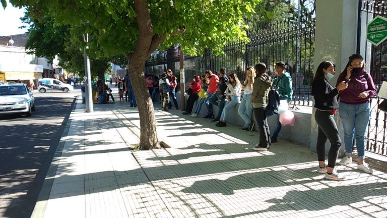 Comenzó el canje de Estampillas Escolares “Ahorro para mi Futuro”