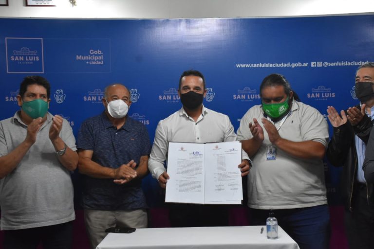 Sergio Tamayo anunció un 10 por ciento de aumento para la administración municipal y la mejora salarial alcanzó el 60 durante 2021