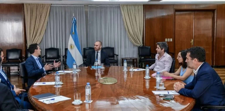 Gasoducto para Vaca Muerta: hoy presentan ofertas para una licitación de US$ 600 millones