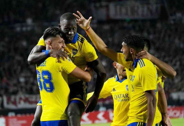 Boca recibió la autorización para jugar ante River con la camiseta amarilla