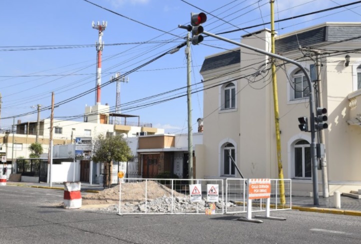 Por la obra de desagües, habrá desvíos en la circulación por avenida Héroes de Malvinas