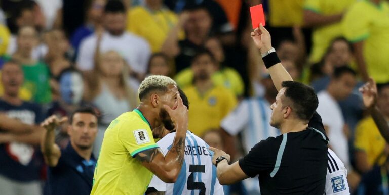 La FIFA y la Conmebol analizan desafiliar a Brasil: la selección y los clubes están muy preocupados tras la intervención estatal en la CBF