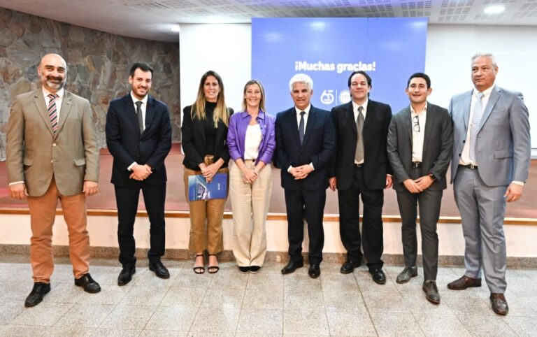 Presentaron el inicio de la formulación de los planes maestros de agua y energía
