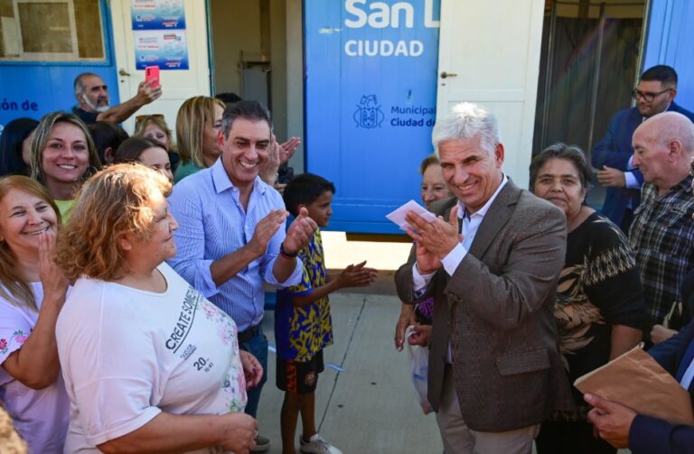 La Municipalidad lleva servicios médicos a los barrios con un nuevo tráiler de atención sanitaria