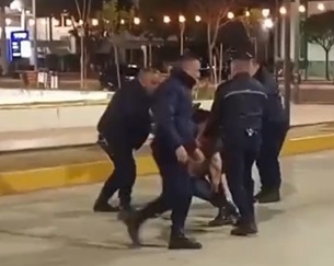 La Toma: una salvaje golpiza entre jóvenes terminó con un detenido y dos policías heridos
