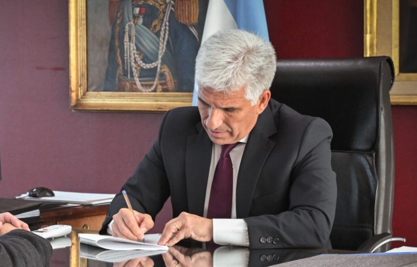 Poggi envió a la Legislatura el proyecto de derogación de la Ley de Narcomenudeo