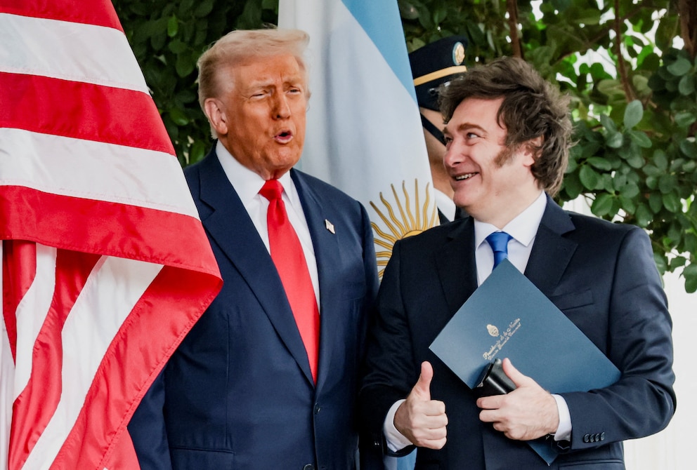 Donald Trump felicitó a Javier Milei por la victoria en las elecciones: “El pueblo justificó nuestra confianza en él”