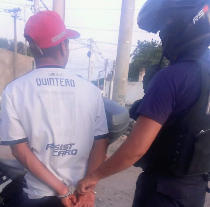 San Luis: demoraron a un joven que portaba un arma blanca de fabricación casera