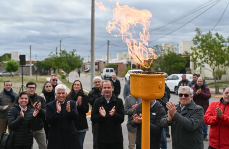 Habilitaron la red de gas natural para 260 familias del barrio Serranías Puntanas