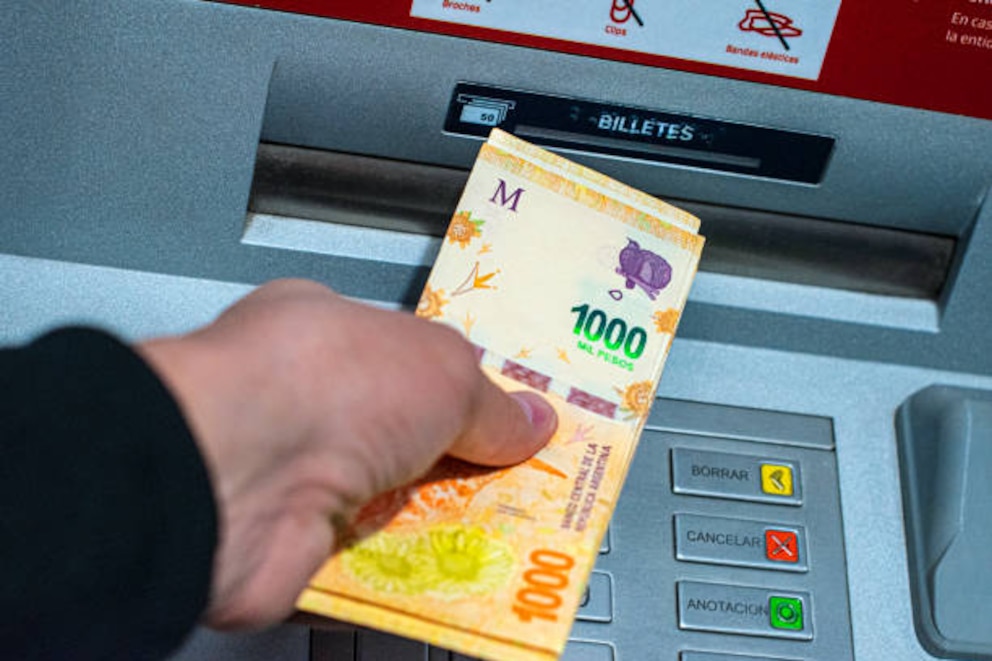 Confirmaron el pago del bono de $70 mil para jubilados y pensionados: cómo quedan los haberes de diciembre